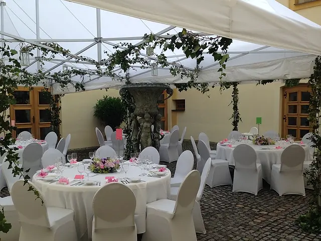 Svatební hostina, fotografie z akce