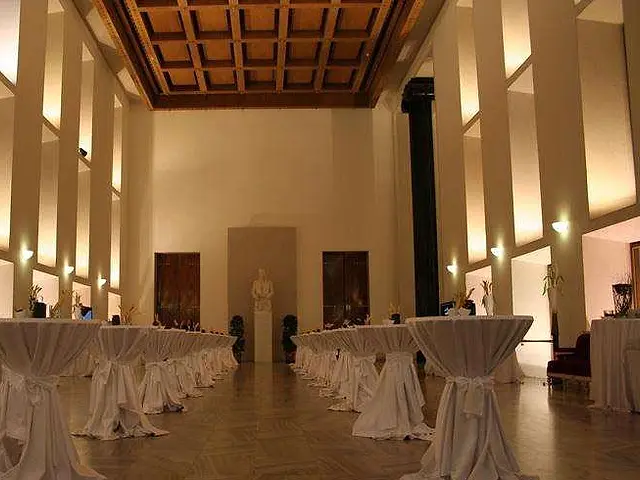 Banka roku 2011, fotografie z akce